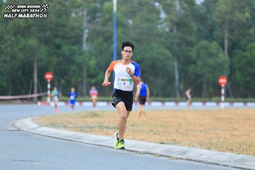 BINH DUONG NEW CITY HALF MARATHON 2024 - Ảnh #1735444