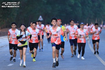 BINH DUONG NEW CITY HALF MARATHON 2024 - Ảnh #1750869