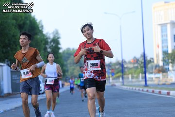 BINH DUONG NEW CITY HALF MARATHON 2024 - Ảnh #1776211
