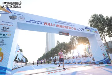 BINH DUONG NEW CITY HALF MARATHON 2024 - Ảnh #1819723