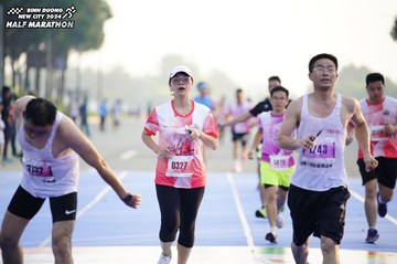 BINH DUONG NEW CITY HALF MARATHON 2024 - Ảnh #1761591