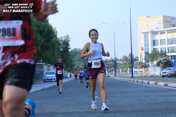BINH DUONG NEW CITY HALF MARATHON 2024 - Ảnh #1776222
