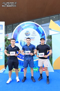 BINH DUONG NEW CITY HALF MARATHON 2024 - Ảnh #1723378