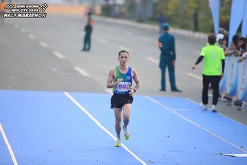 BINH DUONG NEW CITY HALF MARATHON 2024 - Ảnh #1738932