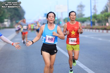 BINH DUONG NEW CITY HALF MARATHON 2024 - Ảnh #1769353