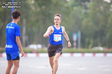 BINH DUONG NEW CITY HALF MARATHON 2024 - Ảnh #1736391