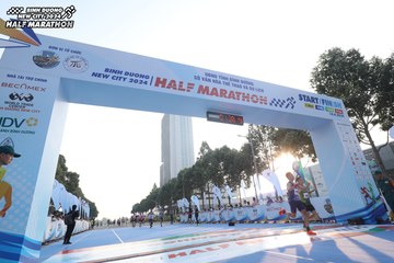 BINH DUONG NEW CITY HALF MARATHON 2024 - Ảnh #1820139