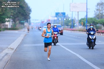 BINH DUONG NEW CITY HALF MARATHON 2024 - Ảnh #1765322