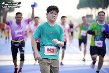 BINH DUONG NEW CITY HALF MARATHON 2024 - Ảnh #1761928