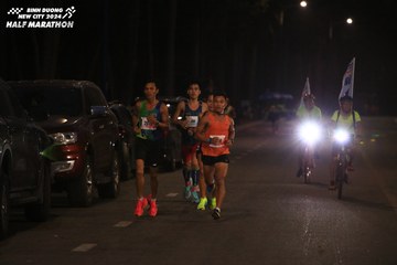 BINH DUONG NEW CITY HALF MARATHON 2024 - Ảnh #1739938