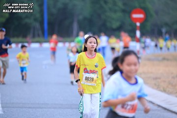 BINH DUONG NEW CITY HALF MARATHON 2024 - Ảnh #1726493