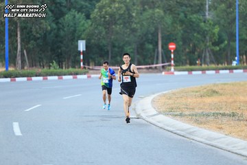 BINH DUONG NEW CITY HALF MARATHON 2024 - Ảnh #1735218