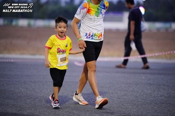BINH DUONG NEW CITY HALF MARATHON 2024 - Ảnh #1725923