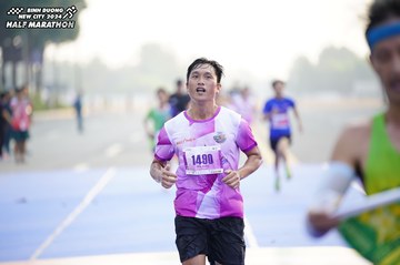 BINH DUONG NEW CITY HALF MARATHON 2024 - Ảnh #1756941
