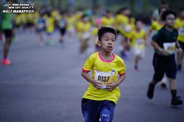 BINH DUONG NEW CITY HALF MARATHON 2024 - Ảnh #1724639