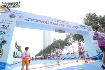 BINH DUONG NEW CITY HALF MARATHON 2024 - Ảnh #1821956