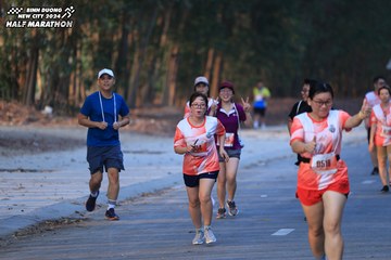 BINH DUONG NEW CITY HALF MARATHON 2024 - Ảnh #1772614