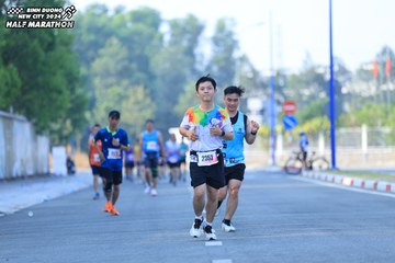 BINH DUONG NEW CITY HALF MARATHON 2024 - Ảnh #1767744