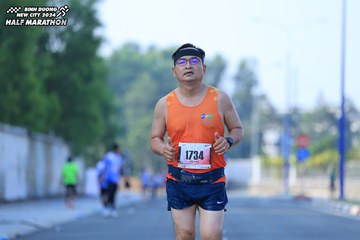 BINH DUONG NEW CITY HALF MARATHON 2024 - Ảnh #1767955