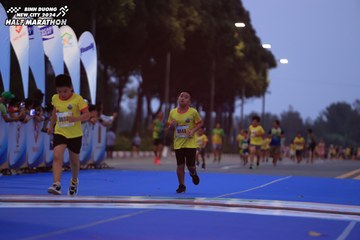 BINH DUONG NEW CITY HALF MARATHON 2024 - Ảnh #1729121