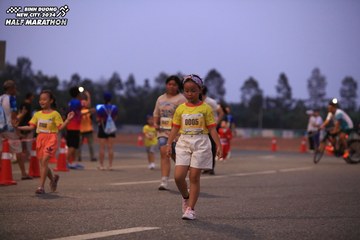 BINH DUONG NEW CITY HALF MARATHON 2024 - Ảnh #1728415