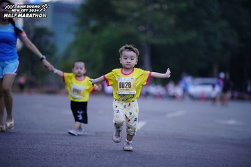 BINH DUONG NEW CITY HALF MARATHON 2024 - Ảnh #1724869