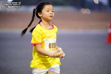 BINH DUONG NEW CITY HALF MARATHON 2024 - Ảnh #1725888