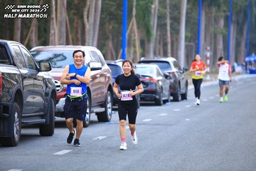 BINH DUONG NEW CITY HALF MARATHON 2024 - Ảnh #1755382