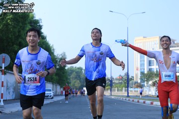 BINH DUONG NEW CITY HALF MARATHON 2024 - Ảnh #1766443