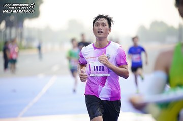 BINH DUONG NEW CITY HALF MARATHON 2024 - Ảnh #1756952