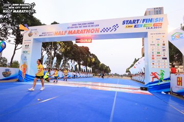 BINH DUONG NEW CITY HALF MARATHON 2024 - Ảnh #1729580