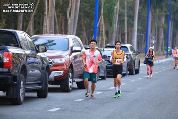 BINH DUONG NEW CITY HALF MARATHON 2024 - Ảnh #1755899