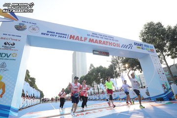 BINH DUONG NEW CITY HALF MARATHON 2024 - Ảnh #1821342