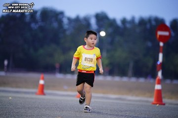 BINH DUONG NEW CITY HALF MARATHON 2024 - Ảnh #1726001