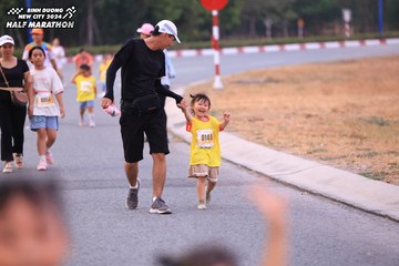 BINH DUONG NEW CITY HALF MARATHON 2024 - Ảnh #1727208
