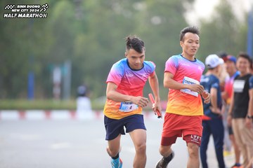 BINH DUONG NEW CITY HALF MARATHON 2024 - Ảnh #1736543