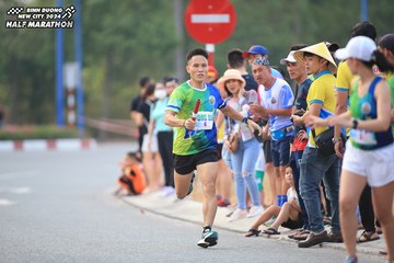 BINH DUONG NEW CITY HALF MARATHON 2024 - Ảnh #1736629