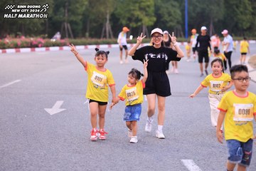 BINH DUONG NEW CITY HALF MARATHON 2024 - Ảnh #1727198