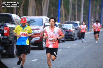 BINH DUONG NEW CITY HALF MARATHON 2024 - Ảnh #1756185