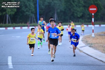 BINH DUONG NEW CITY HALF MARATHON 2024 - Ảnh #1726212