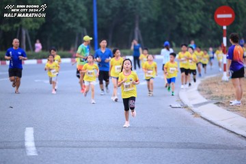 BINH DUONG NEW CITY HALF MARATHON 2024 - Ảnh #1726616