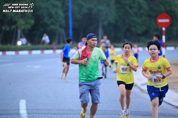 BINH DUONG NEW CITY HALF MARATHON 2024 - Ảnh #1726197