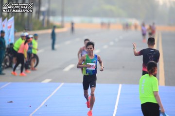 BINH DUONG NEW CITY HALF MARATHON 2024 - Ảnh #1739335