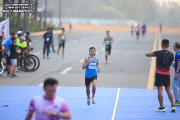 BINH DUONG NEW CITY HALF MARATHON 2024 - Ảnh #1740582