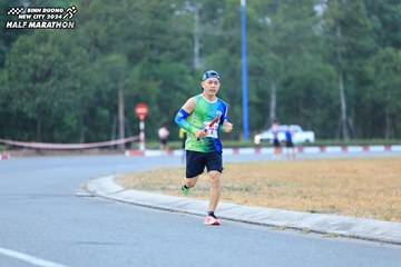 BINH DUONG NEW CITY HALF MARATHON 2024 - Ảnh #1735836