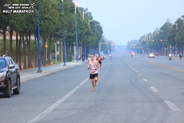 BINH DUONG NEW CITY HALF MARATHON 2024 - Ảnh #1739451