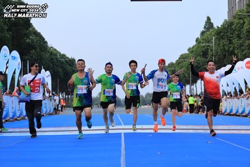 BINH DUONG NEW CITY HALF MARATHON 2024 - Ảnh #1737247