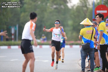 BINH DUONG NEW CITY HALF MARATHON 2024 - Ảnh #1736697
