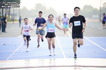 BINH DUONG NEW CITY HALF MARATHON 2024 - Ảnh #1756973