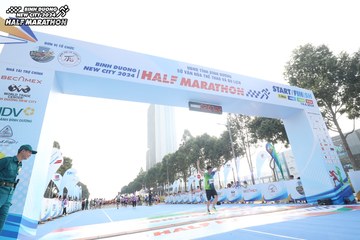 BINH DUONG NEW CITY HALF MARATHON 2024 - Ảnh #1822281